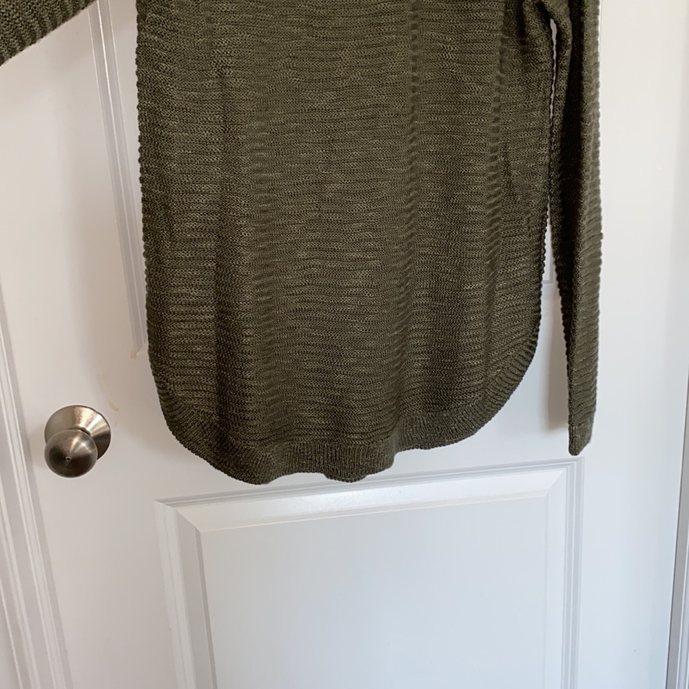 Sweater - Picture 3 of 3